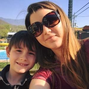 Meet your Posher, Amber